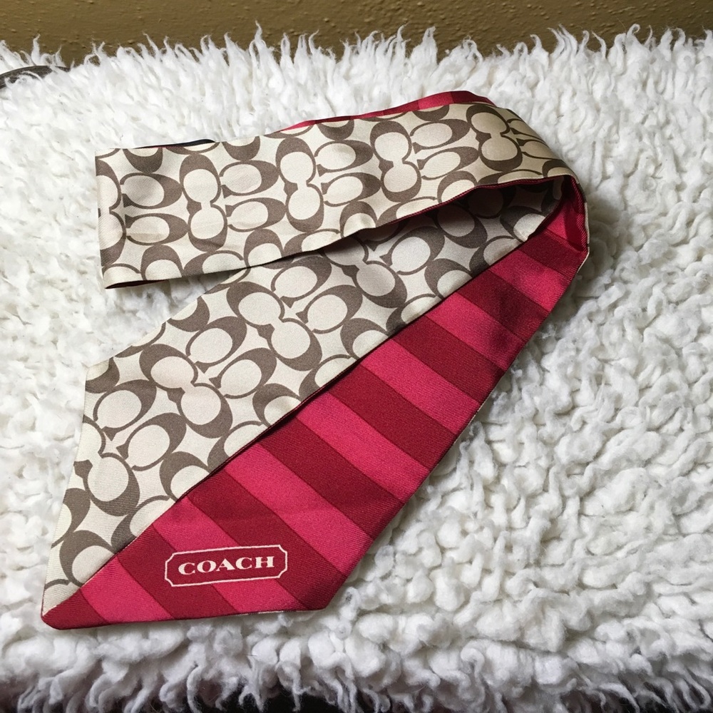 🔴Coach Legacy Stripe Signature C Ponytail Scarf